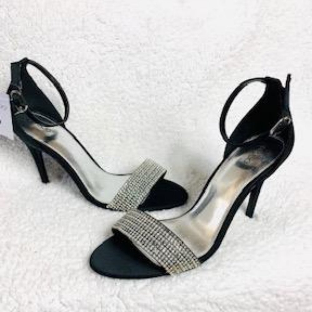 Tevollio Studded Women Heels